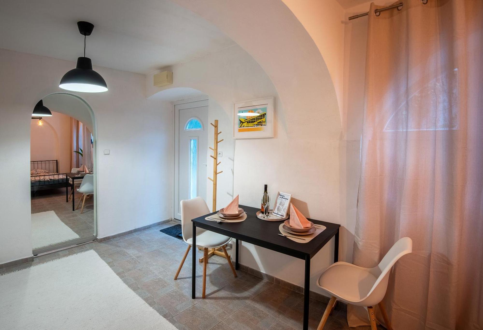 Atelier Obchodna39 In Hearth Of